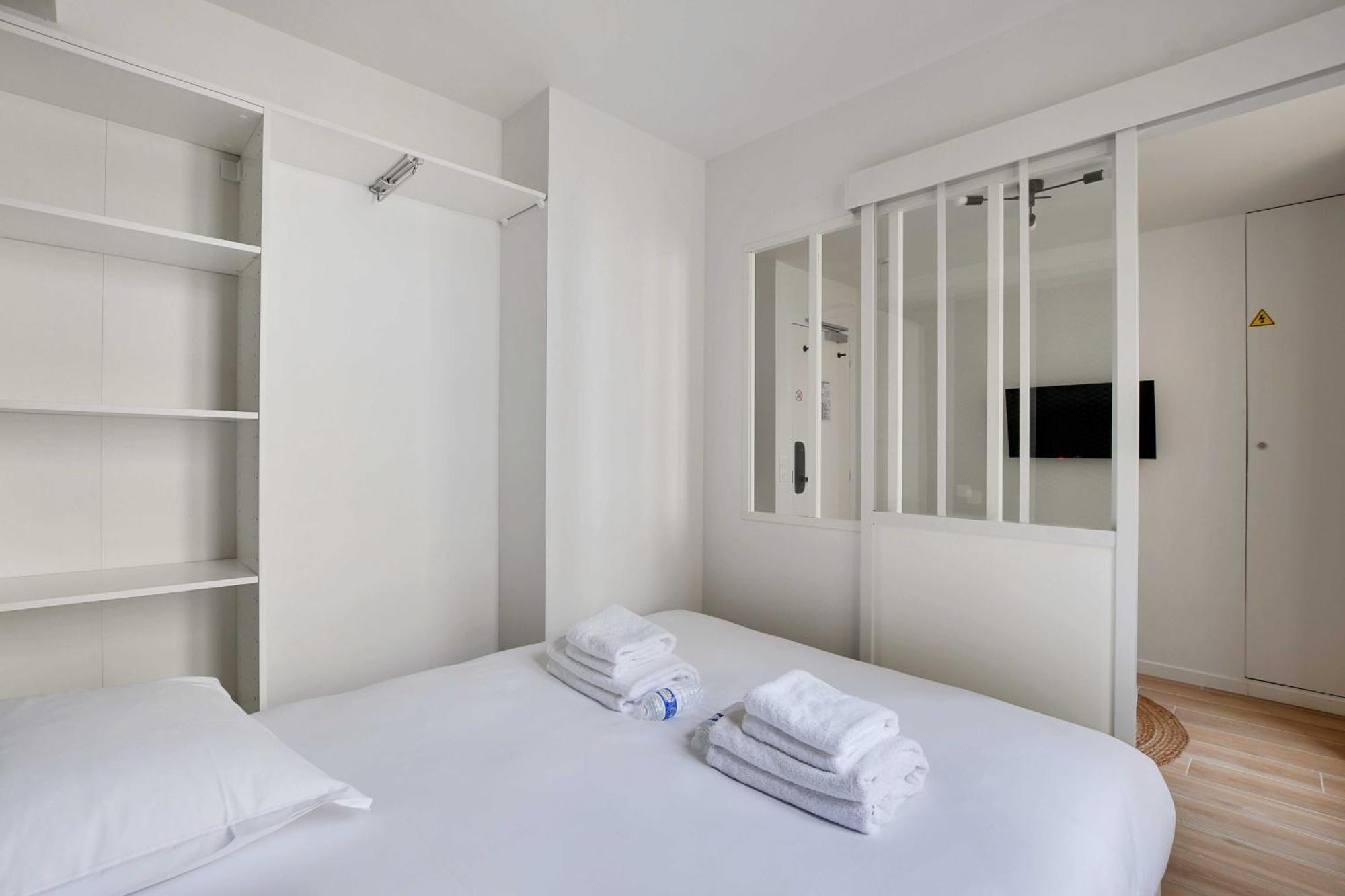 Newly Renovated Appartements Residence Republique Paris Exterior foto