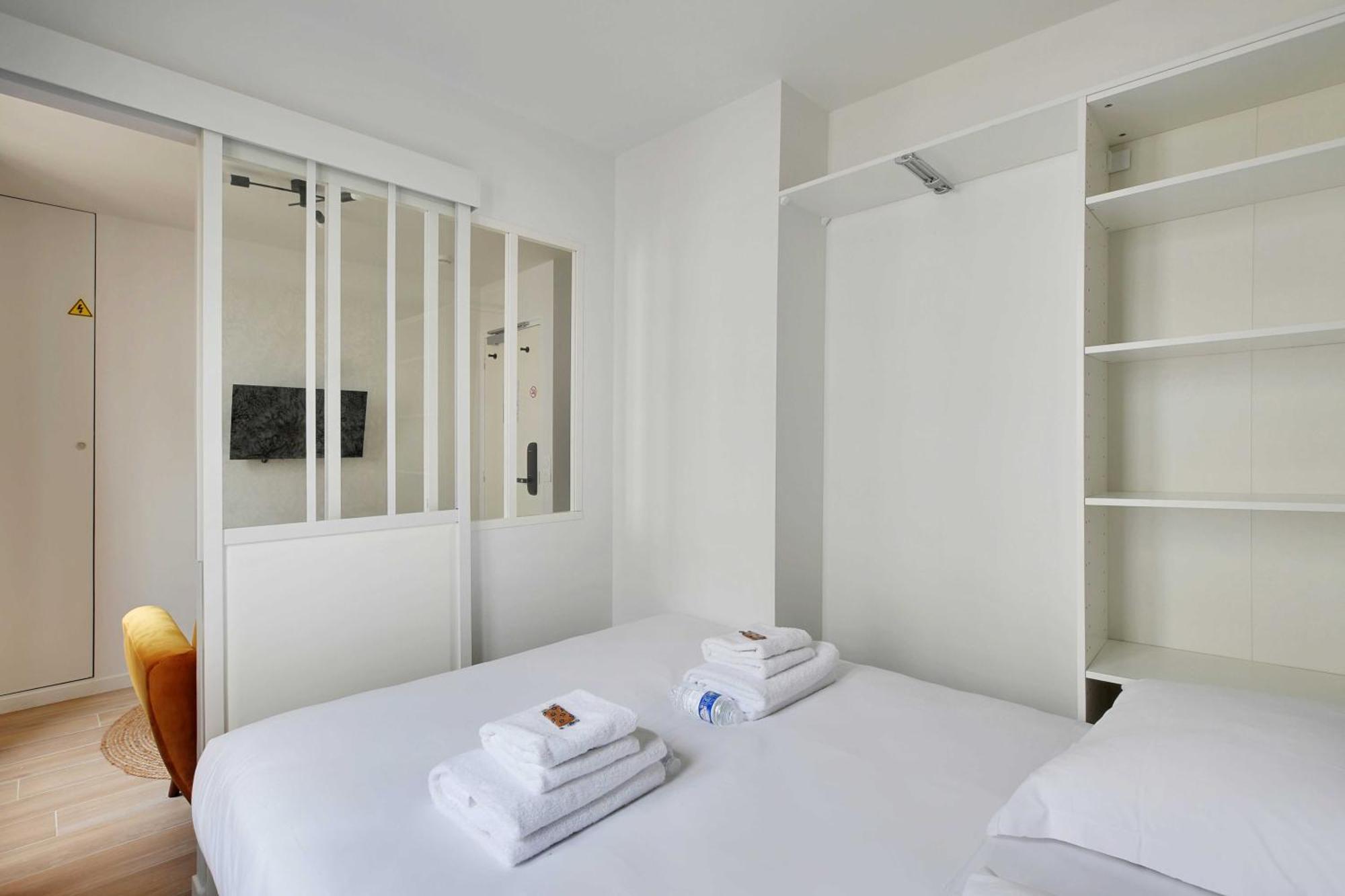 Newly Renovated Appartements Residence Republique Paris Exterior foto